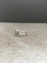 Load image into Gallery viewer, mysterious symbol stacking ring