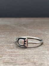 Load image into Gallery viewer, Sterling silver Bear paw ring