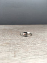 Load image into Gallery viewer, Sterling silver Bear paw ring