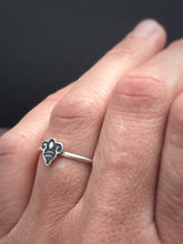 Load image into Gallery viewer, Silver uterus ring