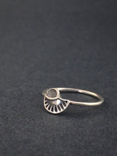 Load image into Gallery viewer, wing stack ring