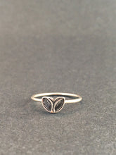 Load image into Gallery viewer, petal stacking ring