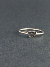 Load image into Gallery viewer, Bee stacking ring