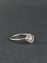 Load image into Gallery viewer, wing stack ring