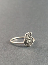 Load image into Gallery viewer, Flame sterling silver ring