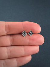 Load image into Gallery viewer, Sterling silver kite earrings