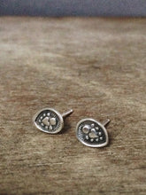 Load image into Gallery viewer, Sacred heart studs