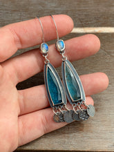Load image into Gallery viewer, Apatite and moonstone earrings with dangling dots