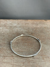 Load image into Gallery viewer, Sterling silver fish bangle