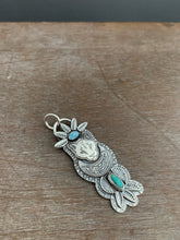 Load image into Gallery viewer, Mountain lion turquoise pendant