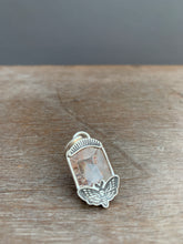Load image into Gallery viewer, Moth Phantom quartz