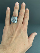 Load image into Gallery viewer, Medium Size 7 moon shield ring