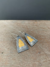 Load image into Gallery viewer, Keum Boo Portal Earrings