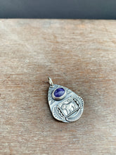 Load image into Gallery viewer, Tanzanite lion charm