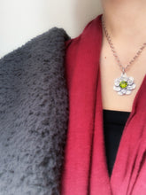 Load image into Gallery viewer, Vintage Swarovski medallion
