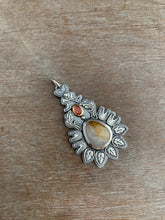 Load image into Gallery viewer, Sapphire and garnet pendant
