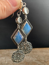 Load image into Gallery viewer, Opalite and clear Quartz earrings