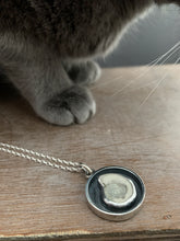 Load image into Gallery viewer, Fossil Shell Pendant