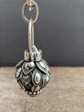 Load image into Gallery viewer, Vintage crystal and lemon Quartz dragon egg medallion