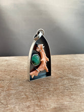 Load image into Gallery viewer, Coral and Peruvian Opal Shrine