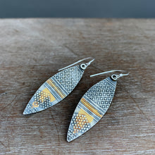 Load image into Gallery viewer, Keum Boo Patterned Earrings