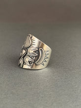 Load image into Gallery viewer, Large Size 9.5 sacred heart shield ring