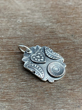 Load image into Gallery viewer, Sterling silver open eye heart pendant