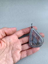 Load image into Gallery viewer, Zebra hichoryite medallion