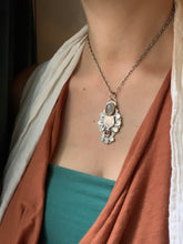 Load image into Gallery viewer, Balance listing for Anna. Dendritic agate and garnet bear pendant