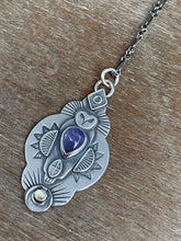 Load image into Gallery viewer, Owl pendant - Tanzanite and labradorite