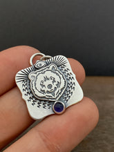 Load image into Gallery viewer, Small bear and iolite pendant