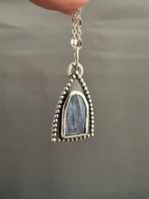 Load image into Gallery viewer, Small Kyanite beaded window