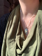 Load image into Gallery viewer, 24k Keum Boo Hawk Silhouette On a Stamped Background