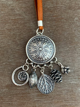 Load image into Gallery viewer, The nature walk medallion