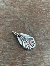 Load image into Gallery viewer, Charm necklace