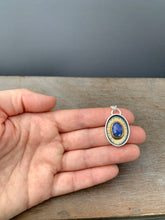 Load image into Gallery viewer, Tanzanite and gold pendant