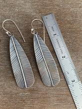 Load image into Gallery viewer, Medium/large Stamped silver feather earrings