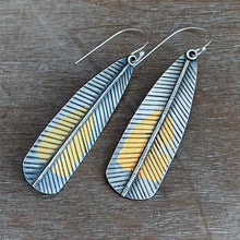 Load image into Gallery viewer, Keum Boo Feather Earrings
