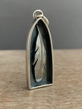 Load image into Gallery viewer, Small Feather shrine
