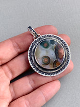 Load image into Gallery viewer, Ocean Jasper medallion