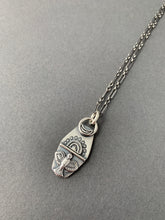 Load image into Gallery viewer, Sterling silver bird pendant