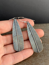 Load image into Gallery viewer, Medium/large Stamped silver feather earrings