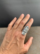 Load image into Gallery viewer, Size 9 owl ring