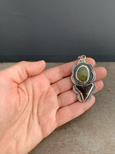 Load image into Gallery viewer, Sapphire and shark tooth medallion