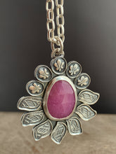 Load image into Gallery viewer, Pink Sapphire Pendant