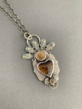 Load image into Gallery viewer, Montana agate sacred heart pendant