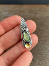 Load image into Gallery viewer, Labradorite Charm with 24k Keum boo