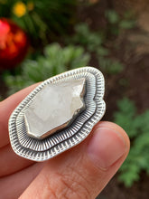 Load image into Gallery viewer, Reserved* Tibetan quartz crystal ring