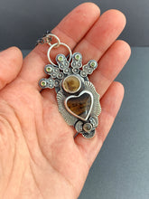 Load image into Gallery viewer, Montana agate sacred heart pendant