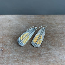 Load image into Gallery viewer, Keum Boo Feather Earrings
